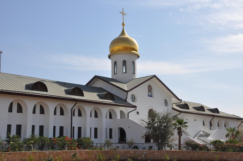 Russian Pilgrim Residence Sweimeh Екстер'єр фото