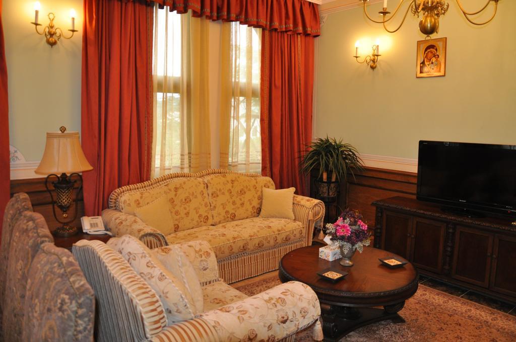 Russian Pilgrim Residence Sweimeh Екстер'єр фото