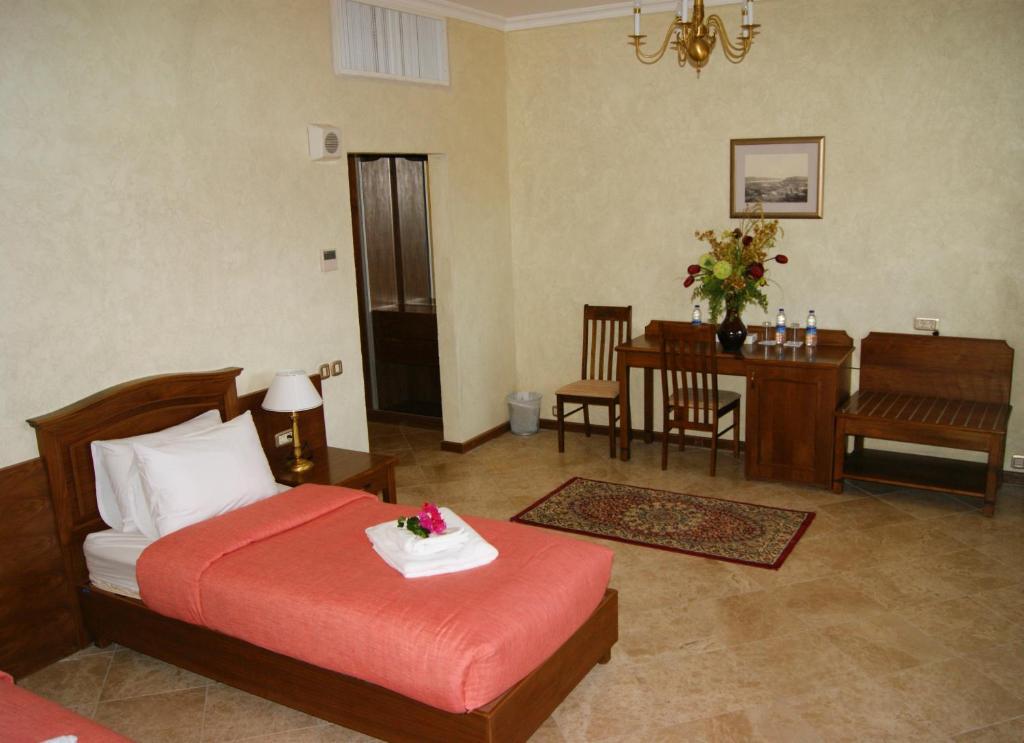 Russian Pilgrim Residence Sweimeh Екстер'єр фото